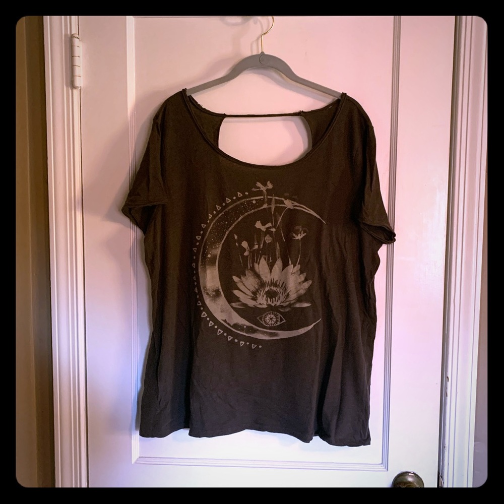 Lucky Brand lotus moon tshirt